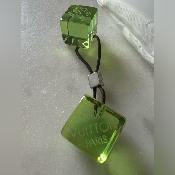 🤩Authentic Louis Vuitton Pony Hair Tie - Picture 4 of 5